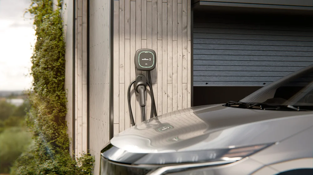 ABL Pulsar (11 kW, Typ 2 Ladekabel 6m, APP, WLAN, Bluetooth)